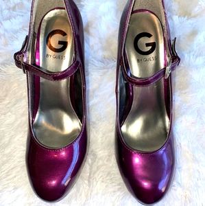 Beautiful Burgundy Guess Heels